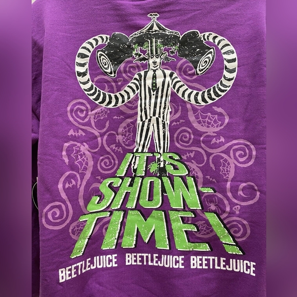 🪲💜 BEETLEJUICE XXL PURPLE SWEATER 💜 🪲 - Picture 3 of 5